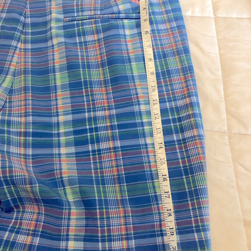 Men’s Tommy Bahama Plaid Shorts, size 42, Blue,pink, and green - Picture 7 of 10